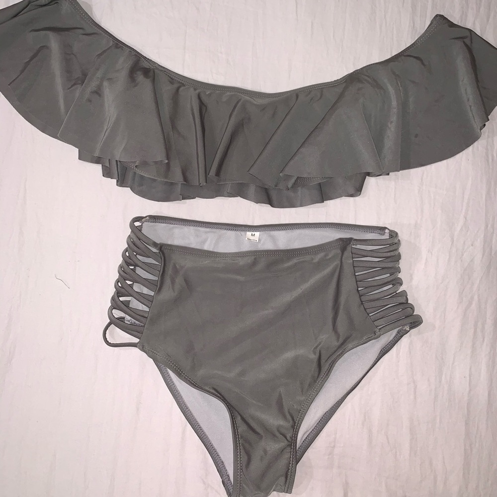 Grey high waisted off the shoulder bikini set